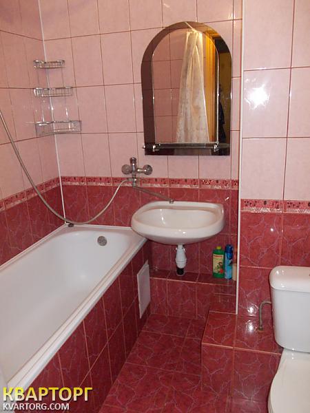 Rent out 1-room apartment. Киев,  Драгоманова — photo 3