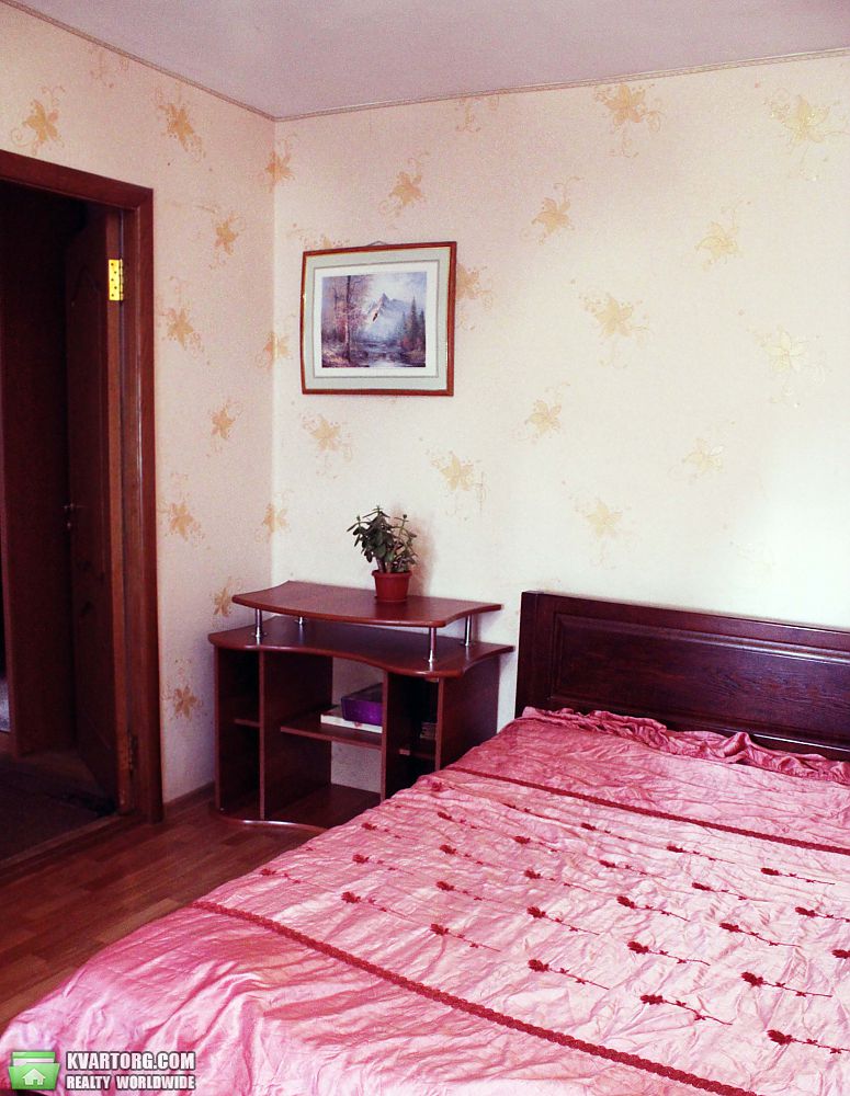 Rent out 2-room apartment. Одесса, Героев Сталинграда — photo 3