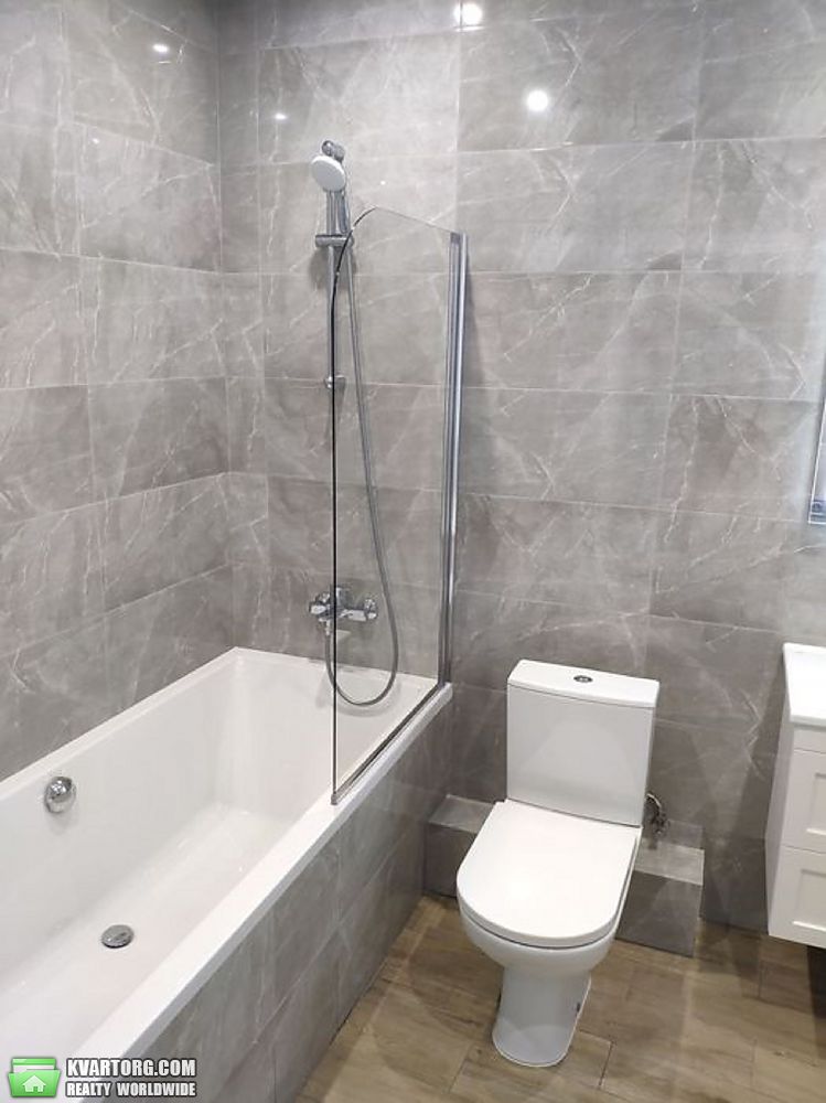 Rent out 1-room apartment. Киев, Набережно-Рыбальская — photo 4