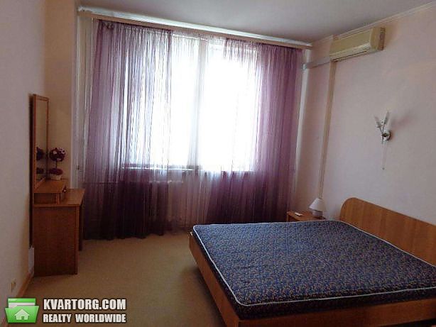 Rent out 2-room apartment. Киев,  Харьковское шоссе — photo 6