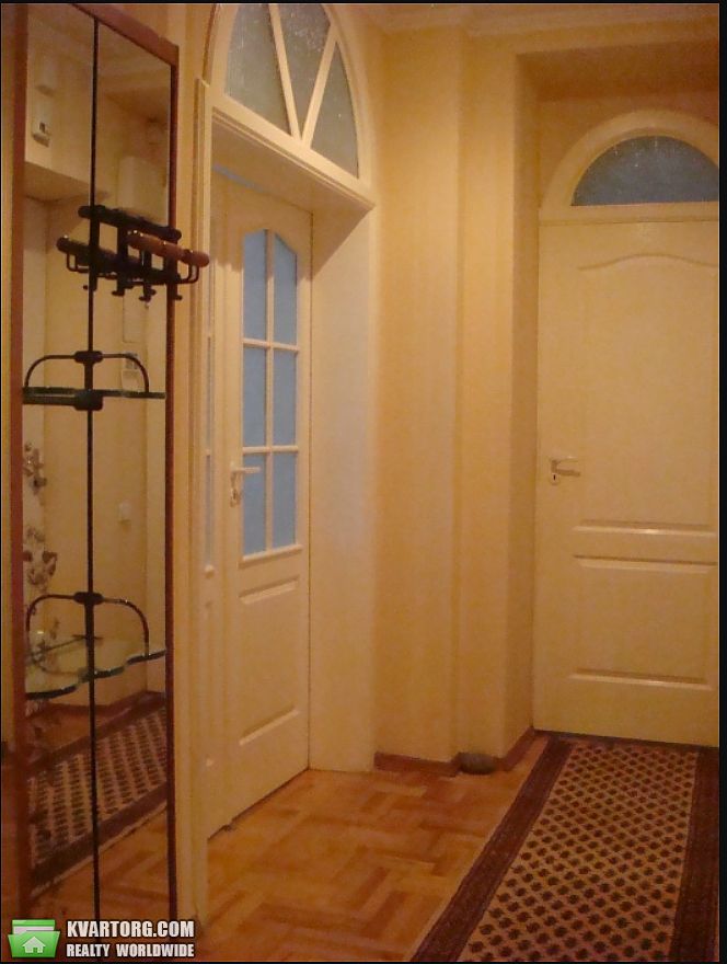 Rent out 3-room apartment. Киев,  Пирогова — photo 8