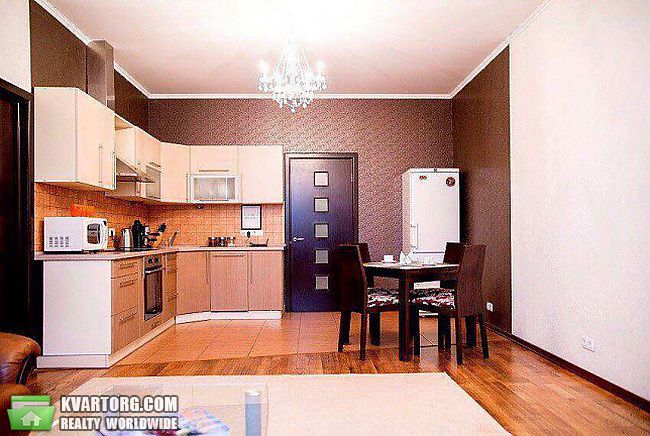 Rent out 2-room apartment. Киев, саксганского — photo 1