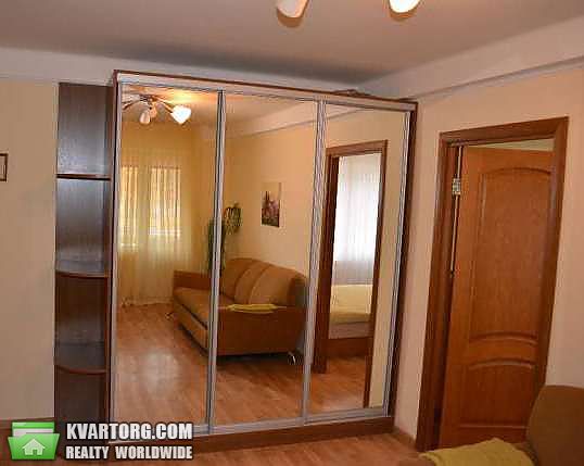 Sell 2-room apartment. Киев, Гарматная — photo 1