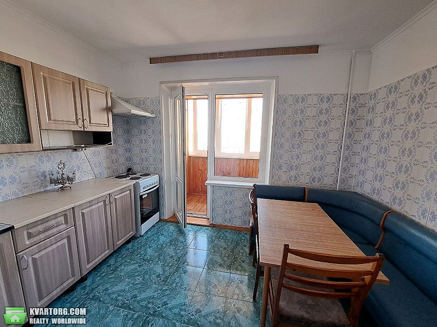 Rent out 2-room apartment. Киев,  Декабристов — photo 1