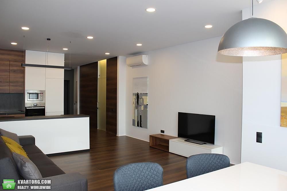 Rent out 3-room apartment. Киев,  Кловский спуск — photo 2