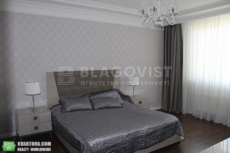 Rent out 4-room apartment. Киев,  Шевченко бул — photo 5