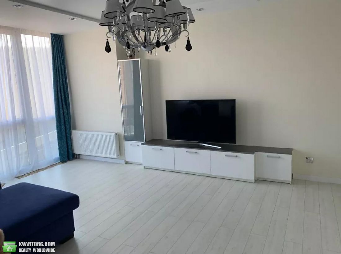 Rent out 3-room apartment. Киев,  Коперника — photo 6