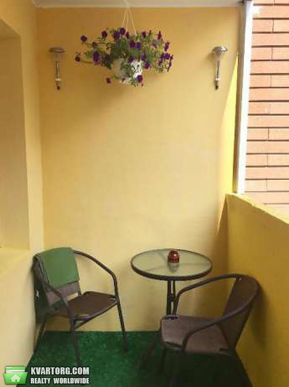 Sell 3-room apartment. Киев,  Здолбуновская — photo 3