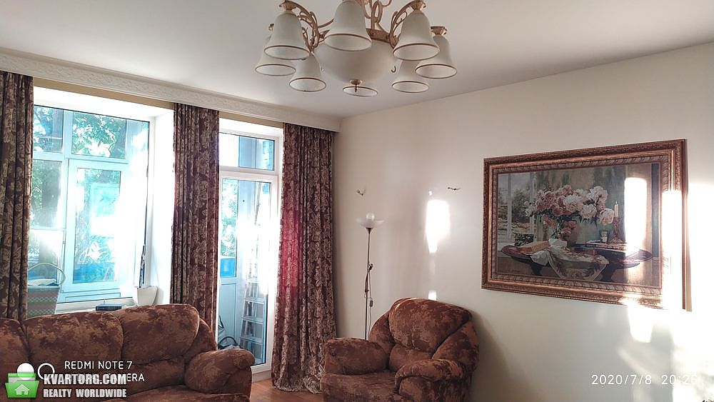 Sell 3-room apartment. Киев,  Вышгородская — photo 1