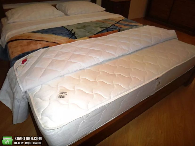 Rent out 2-room apartment. Киев,  Кловский спуск — photo 4