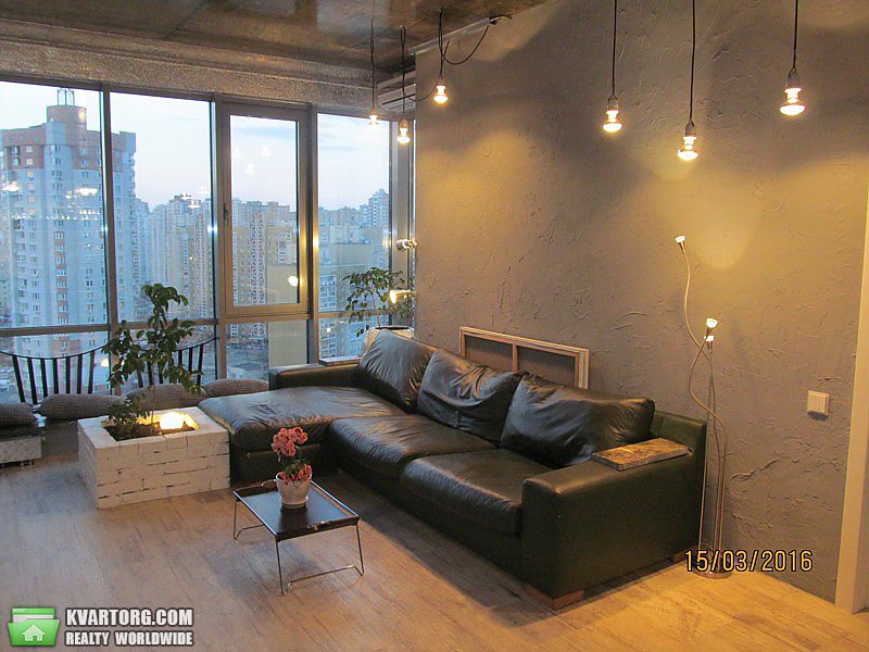Sell 2-room apartment. Киев,  Днепровская наб — photo 1
