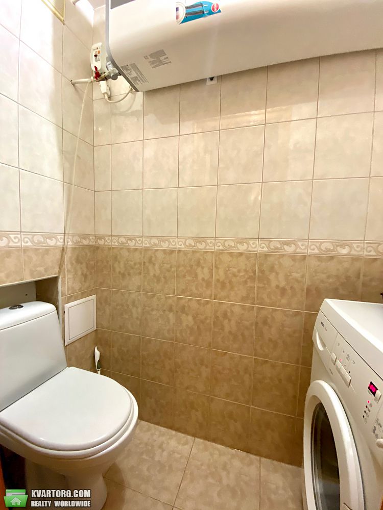 Sell 1-room apartment. Киев,  Олевская — photo 2