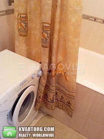 Rent out 2-room apartment. Киев,  Жилянская — photo 5
