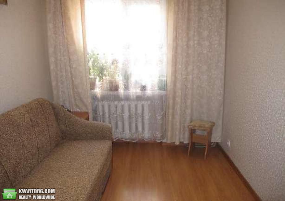 Sell 3-room apartment. Киев,  Метростроевская — photo 3