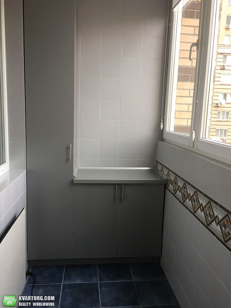 Sell 3-room apartment. Киев,  Голосеевская — photo 9