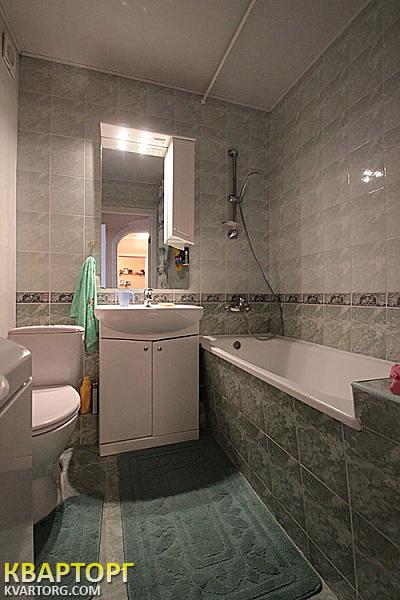 Sell 2-room apartment. Киев, Русановская наб — photo 3