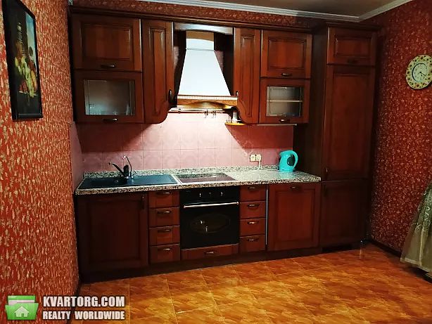 Rent out 2-room apartment. Киев, Никольско-Слободская — photo 1