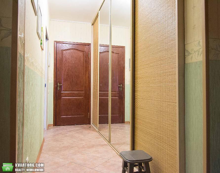 Rent out 2-room apartment. Киев,  Лепсе бул — photo 4