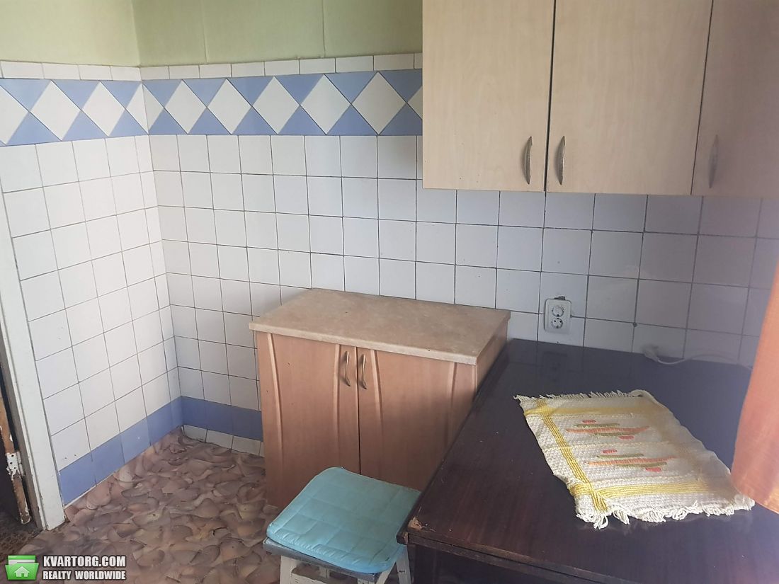 Rent out 2-room apartment. Киев,  Дегтяревская — photo 2