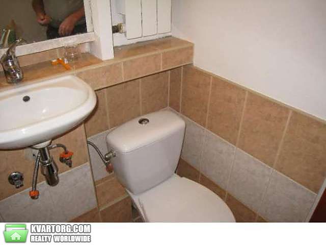 Rent out 1-room apartment. Киев,  Воздухофлотская — photo 4
