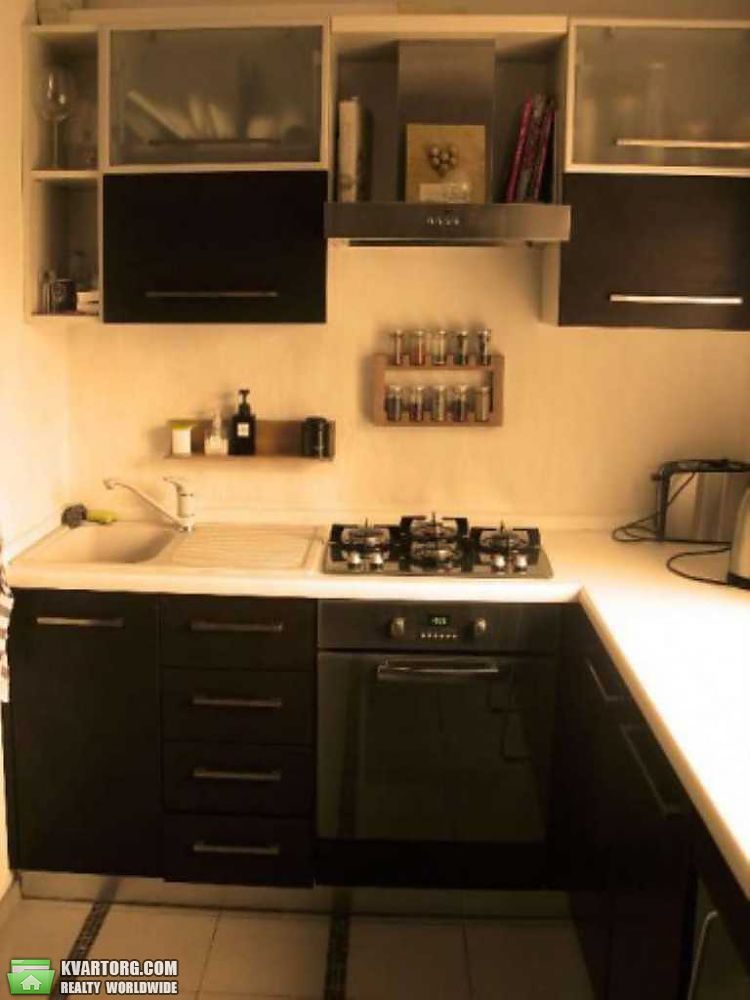 Rent out 3-room apartment. Киев, Приозерная — photo 8