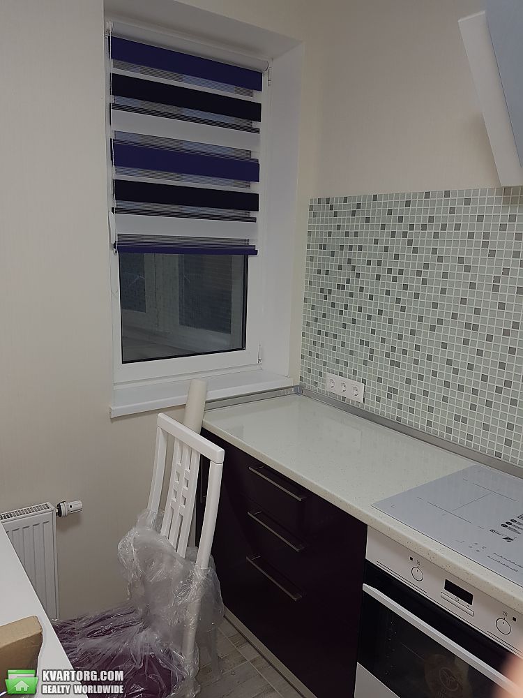 Rent out 1-room apartment. Киев, Харьковское  шоссе — photo 8