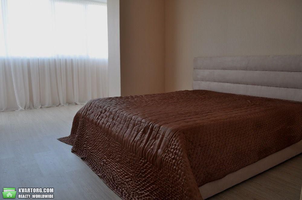 Rent out 2-room apartment. Киев, деловая — photo 7