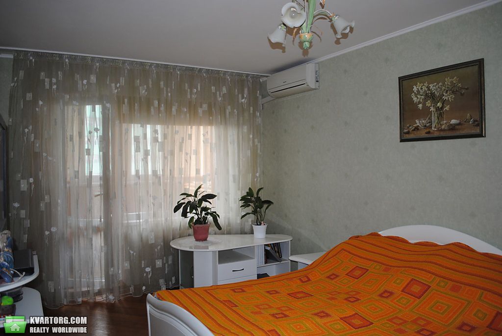 Sell 3-room apartment. Киев,  Сосницкая — photo 3