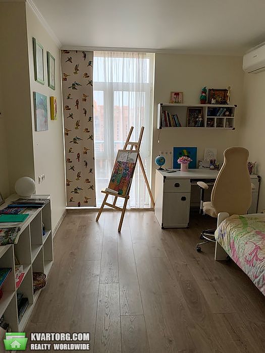 Sell 4-room apartment. Киев, Регенераторная — photo 4
