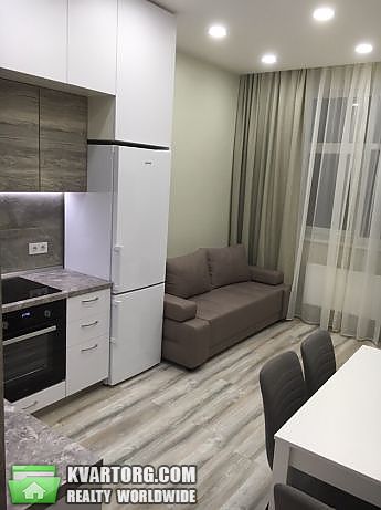 Rent out 1-room apartment. Киев,  Саперное поле — photo 2