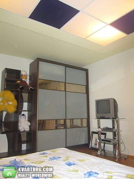 Rent out 3-room apartment. Киев, пр-т Героев Сталинграда — photo 5