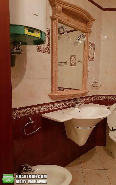 Sell 4-room apartment. Киев,  Богдана Хмельницкого — photo 10