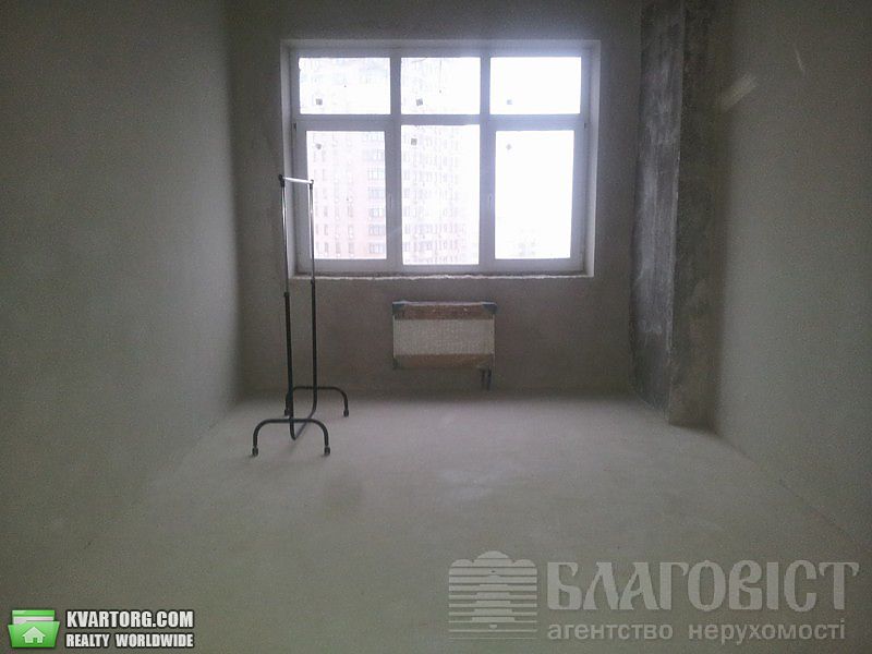 Sell 3-room apartment. Киев, Щорса — photo 1