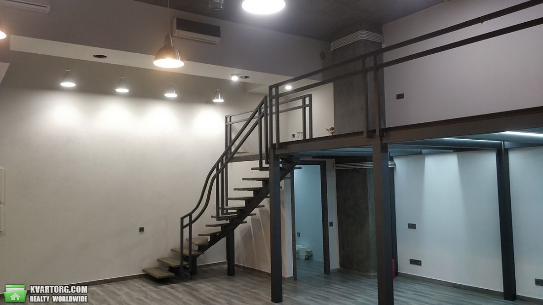 Rent out office. Киев, ул.Жилянская — photo 3