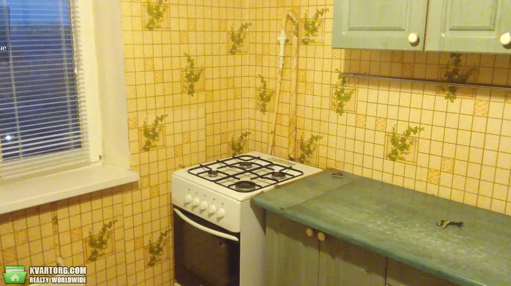 Rent out 2-room apartment. Киев,  Чернобыльская — photo 7