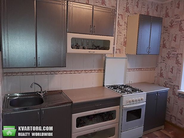 Sell 2-room apartment. Днепропетровск, Тополиная ул. — photo 1