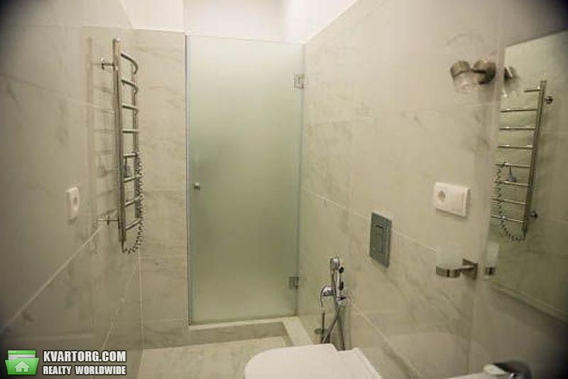 Rent out 3-room apartment. Киев,  Днепровская наб — photo 9