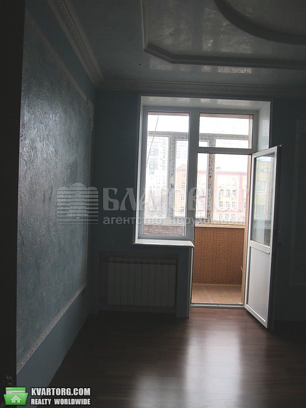 Sell 3-room apartment. Киев,  Большая Васильковская — photo 2