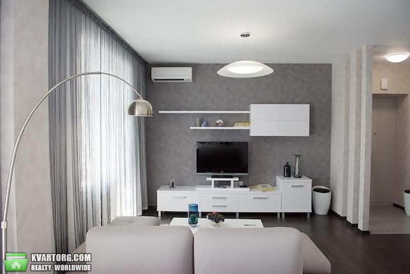 Rent out 2-room apartment. Киев,  Никольско-Ботаническая — photo 2