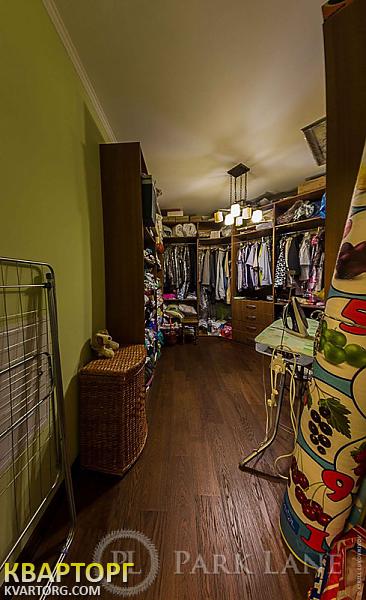 Sell 3-room apartment. Киев,  Срибнокильская — photo 9