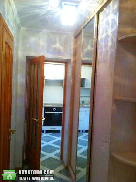 Rent out 2-room apartment. Киев,  Антоновича — photo 5