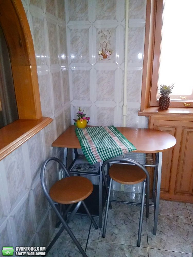 Rent out 2-room apartment. Днепропетровск, Писаржевского — photo 3