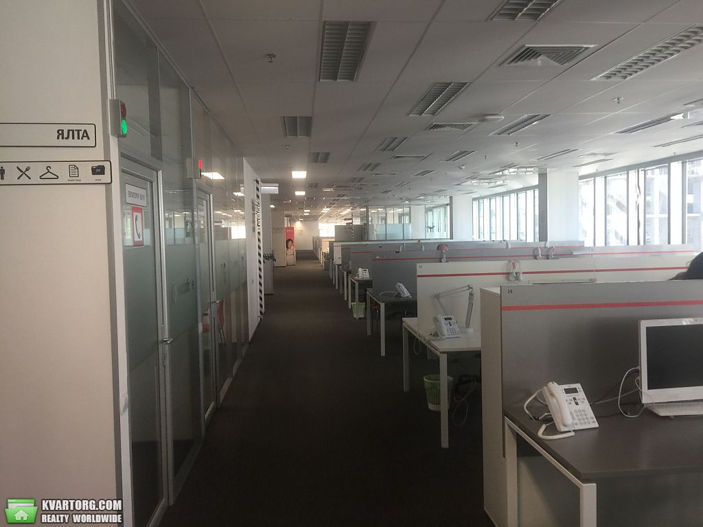 Rent out office. Киев,  Лейпцигская — photo 1