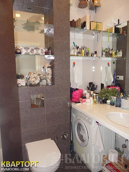 Sell 2-room apartment. Киев, Константиновская — photo 1