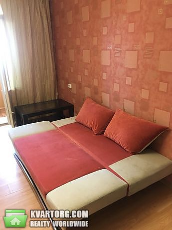 Rent out 1-room apartment. Киев,  Приречная — photo 3