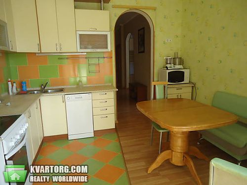 Rent out 3-room apartment. Киев,  пр-т Героев Сталинграда — photo 6