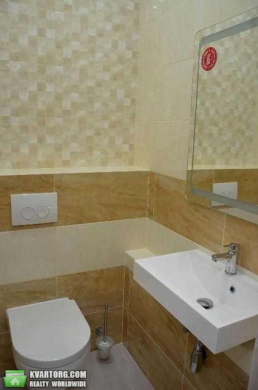 Rent out 4-room apartment. Киев,  Драгомирова — photo 8