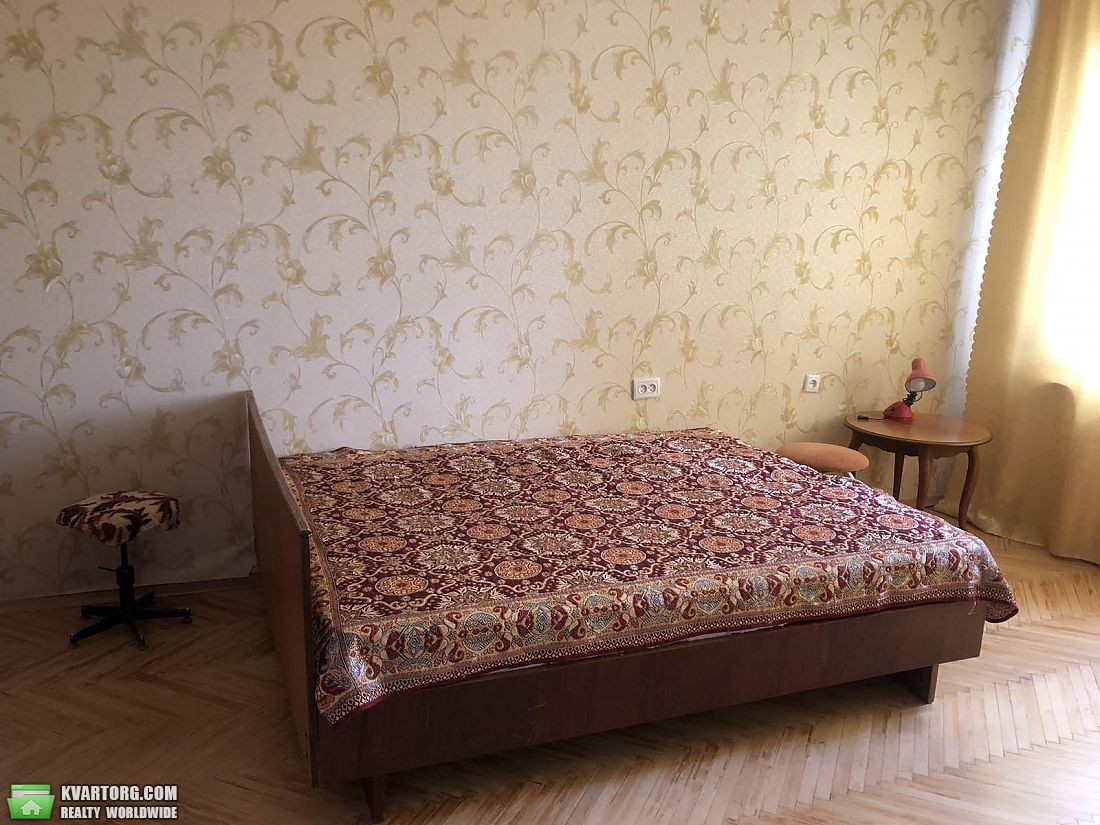Rent out 2-room apartment. Киев,  Леси Украинки бул — photo 4