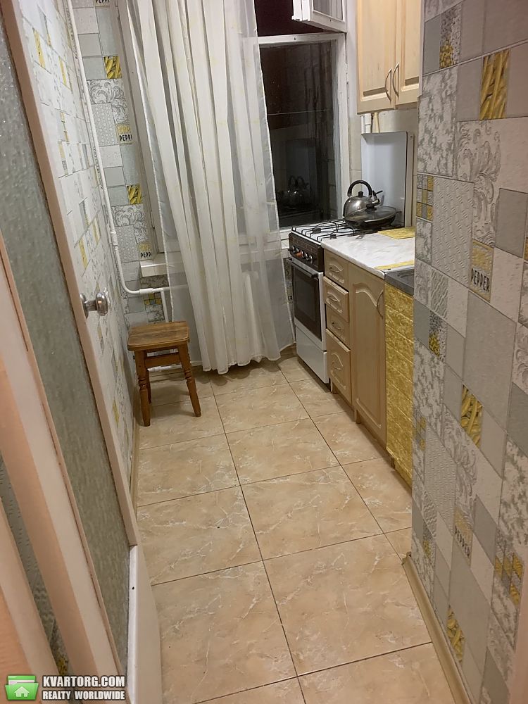 Rent out 1-room apartment. Киев,  Машиностроительный пер — photo 3