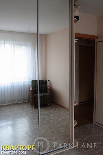 Sell 3-room apartment. Киев, Приречная — photo 4